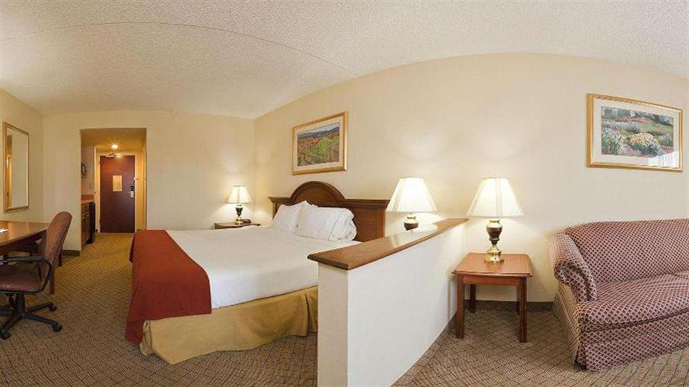 Holiday Inn Express Hotel And Suites Mesquite, An Ihg Hotel Экстерьер фото