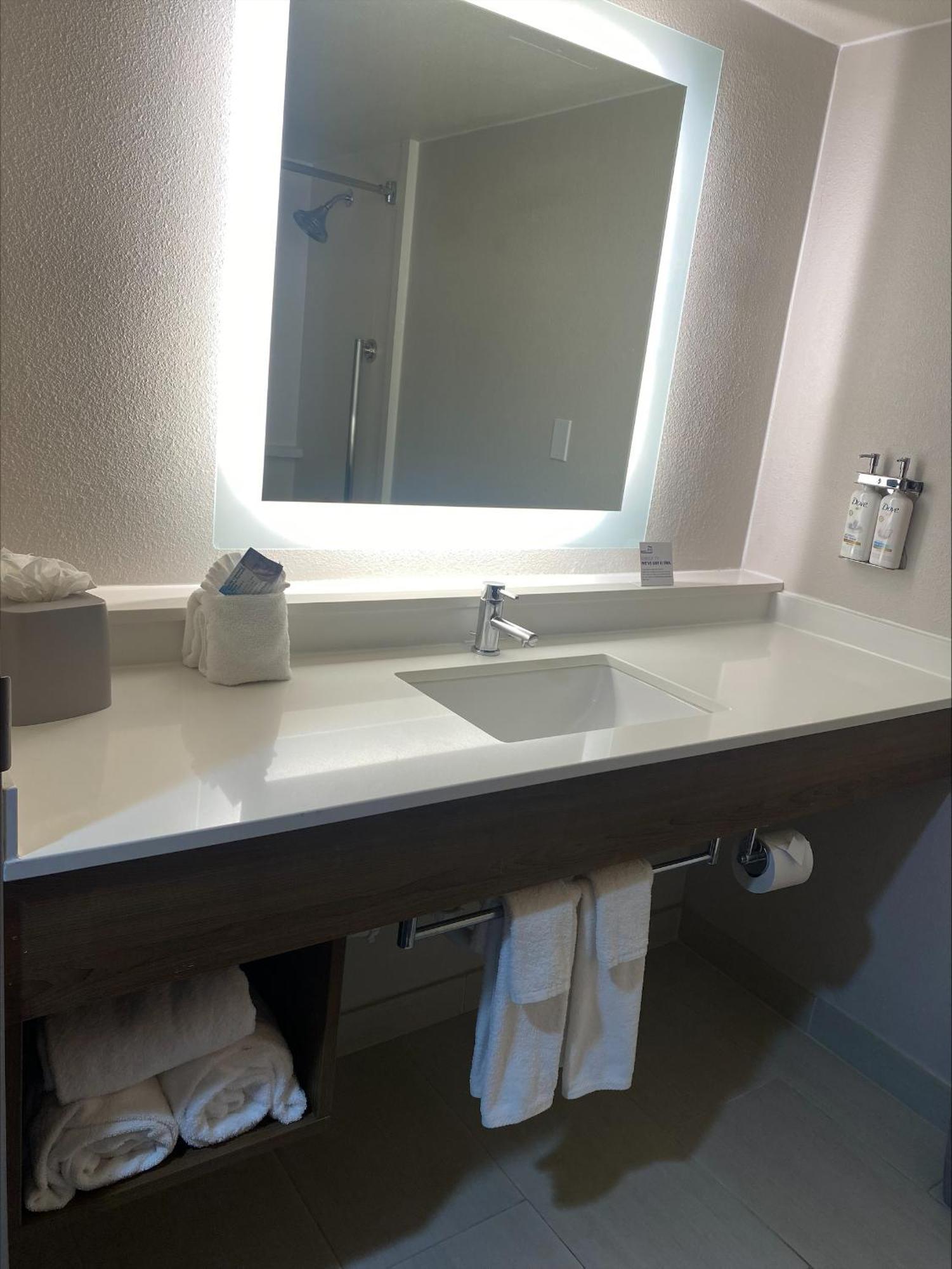 Holiday Inn Express Hotel And Suites Mesquite By Ihg Экстерьер фото