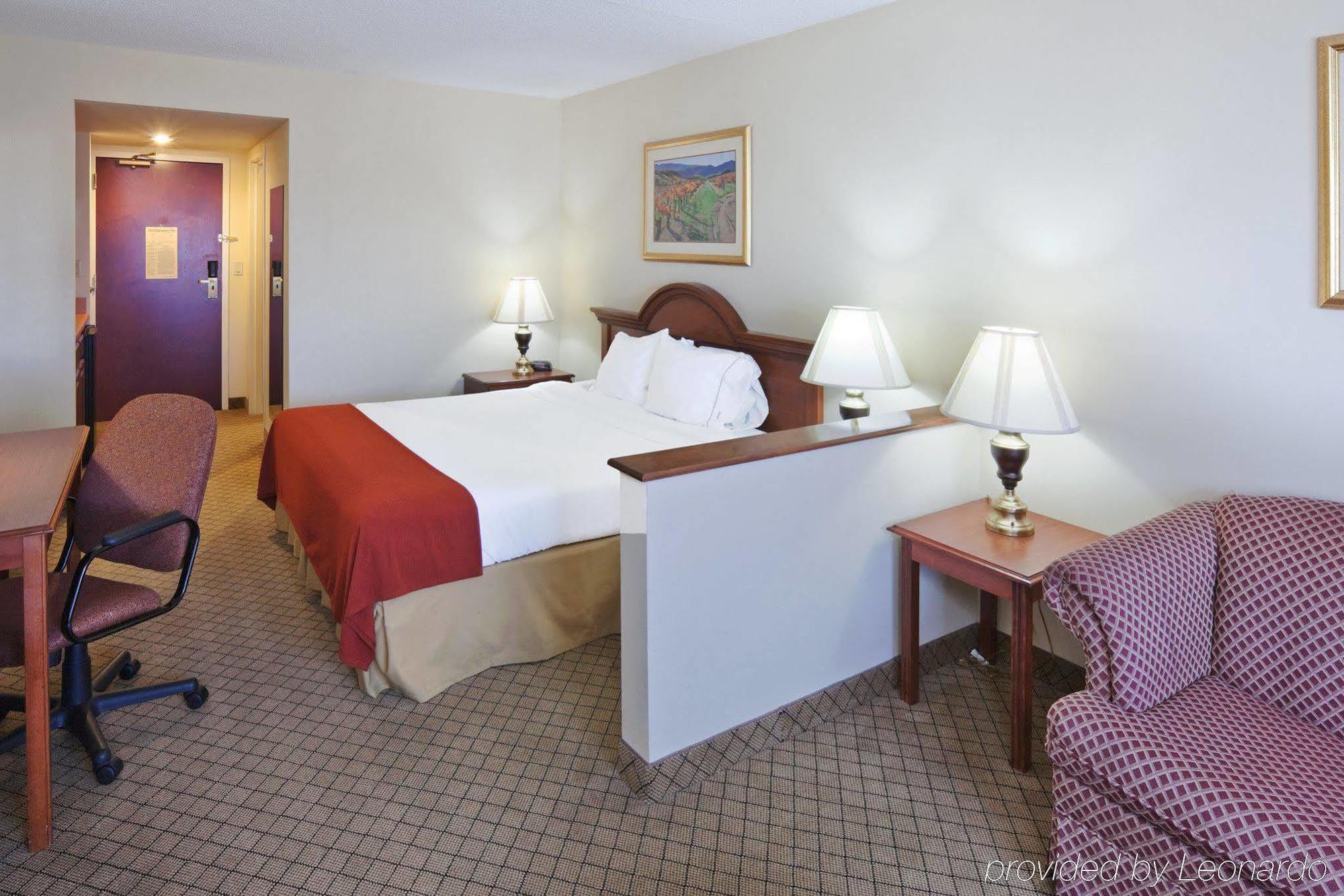 Holiday Inn Express Hotel And Suites Mesquite By Ihg Номер фото