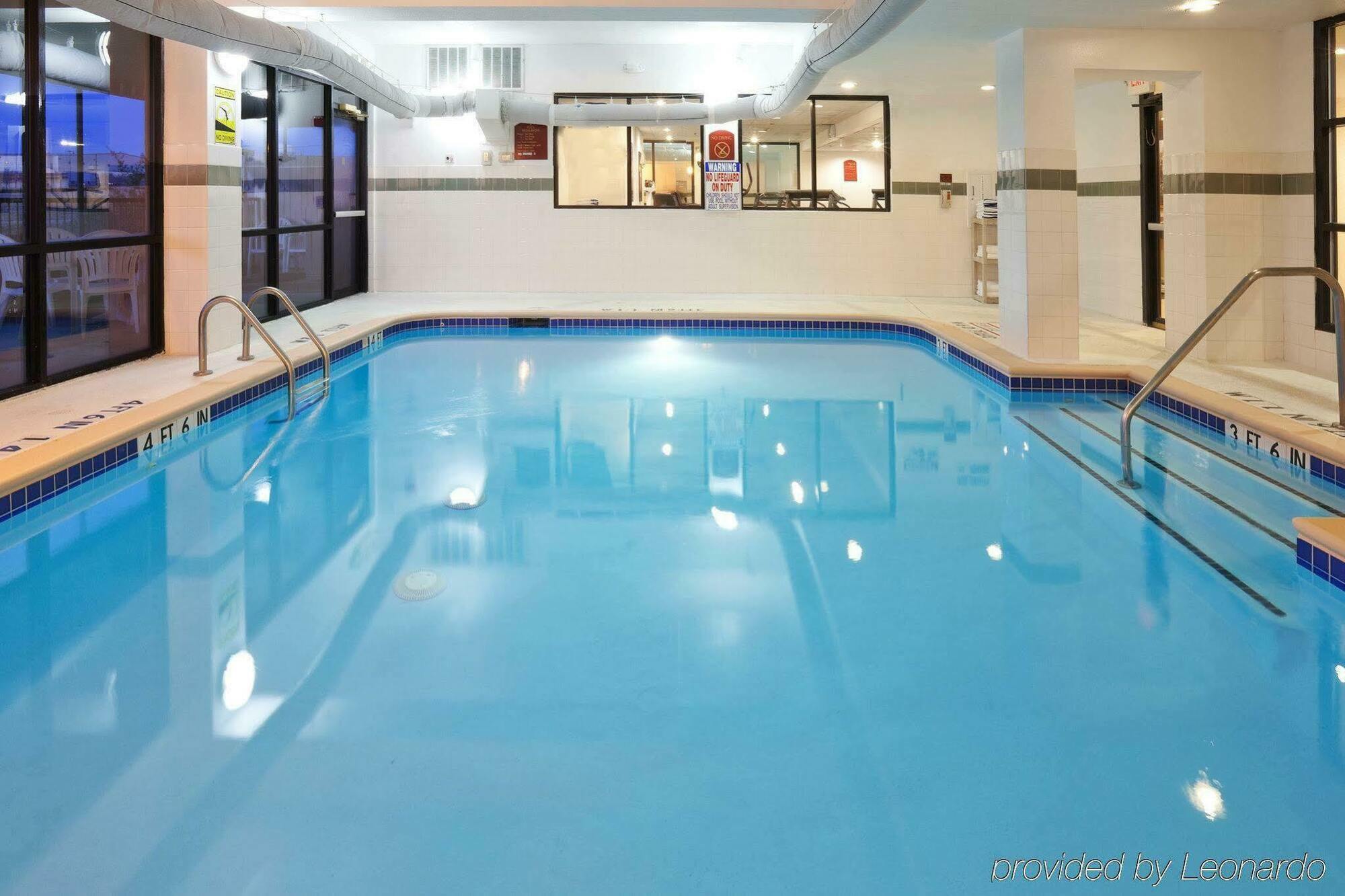 Holiday Inn Express Hotel And Suites Mesquite By Ihg Экстерьер фото